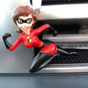 Meet your Posher, Linda